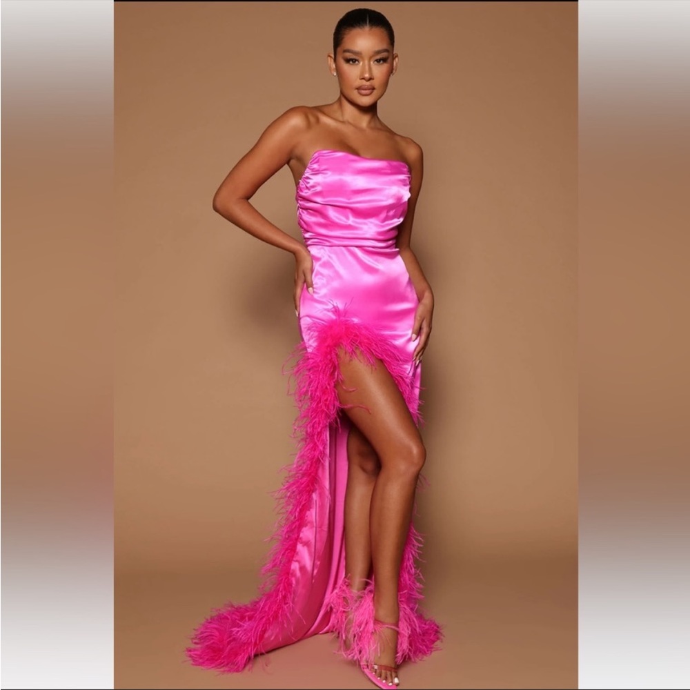 NWT never been worn pink dress